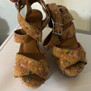 Cute Cork wedges - Gianni Bini - small inside tear on straps - not visible